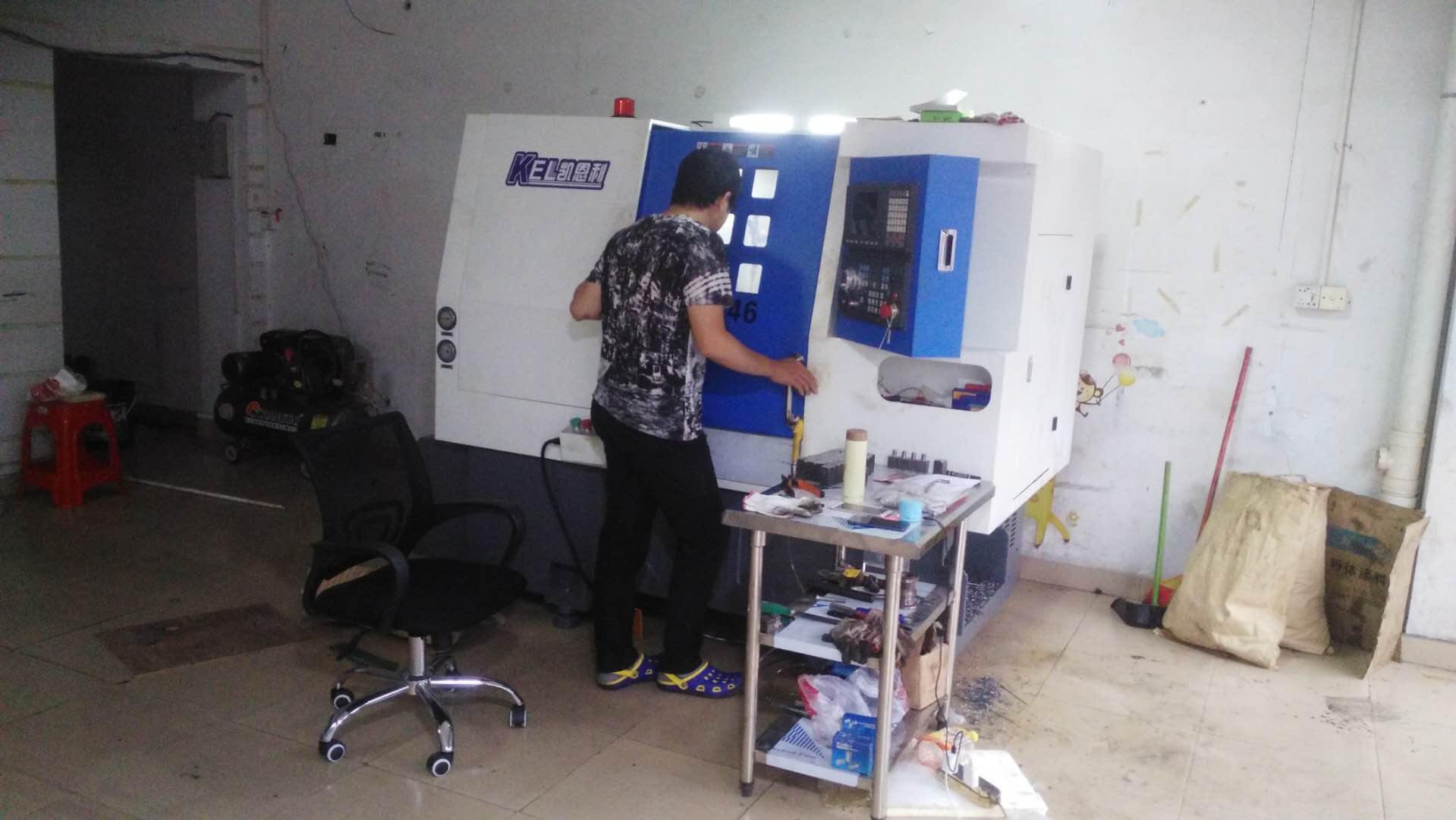 凱恩利46標(biāo)準(zhǔn)排刀機(jī) 凱恩利46標(biāo)準(zhǔn)排刀機(jī)