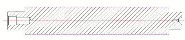 加工:同時加工端面、外圓、倒角、內(nèi)孔、中心孔。