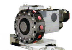 采用臺灣六鑫八工位液壓旋轉刀塔，定位精度高、故障率低、換刀快，就近換刀。