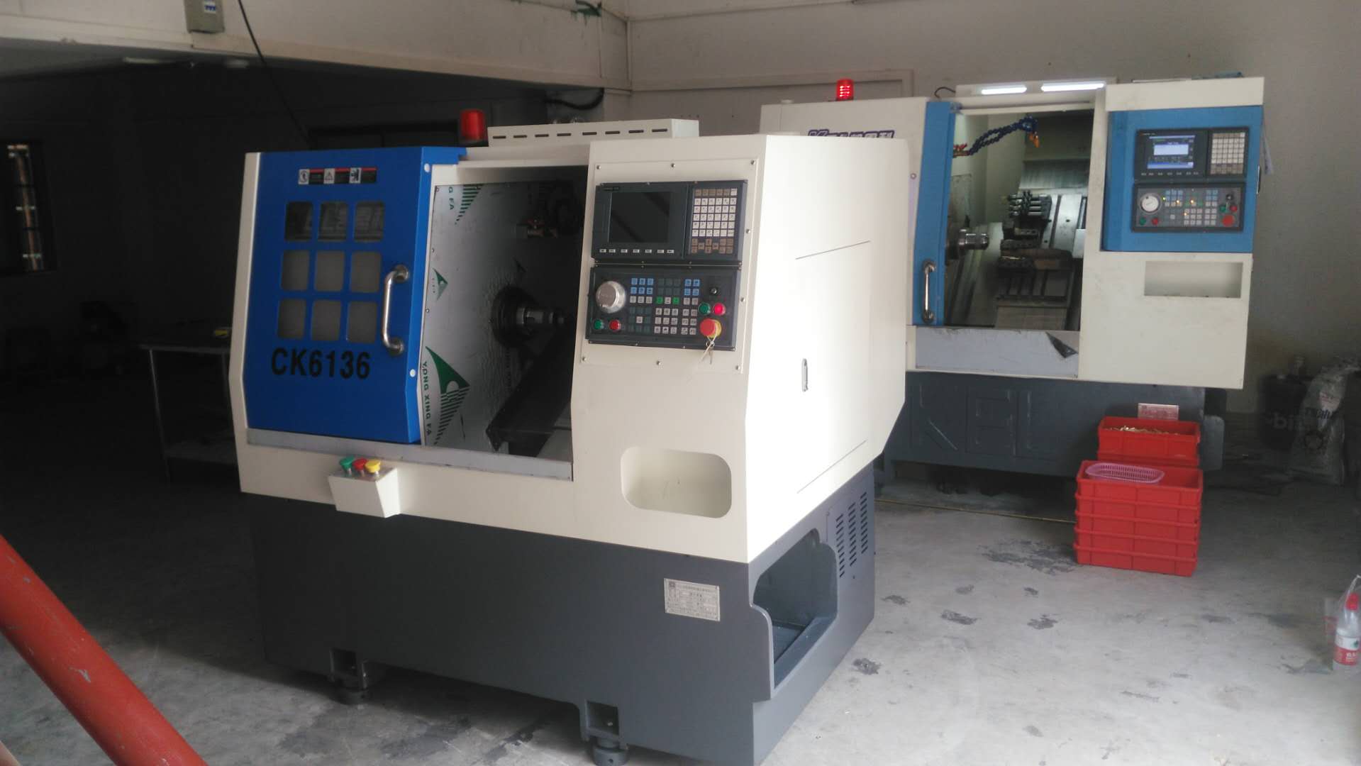 凱恩利36標準排刀機——客戶現(xiàn)場擺放情況 凱恩利36標準排刀機——客戶現(xiàn)場擺放情況